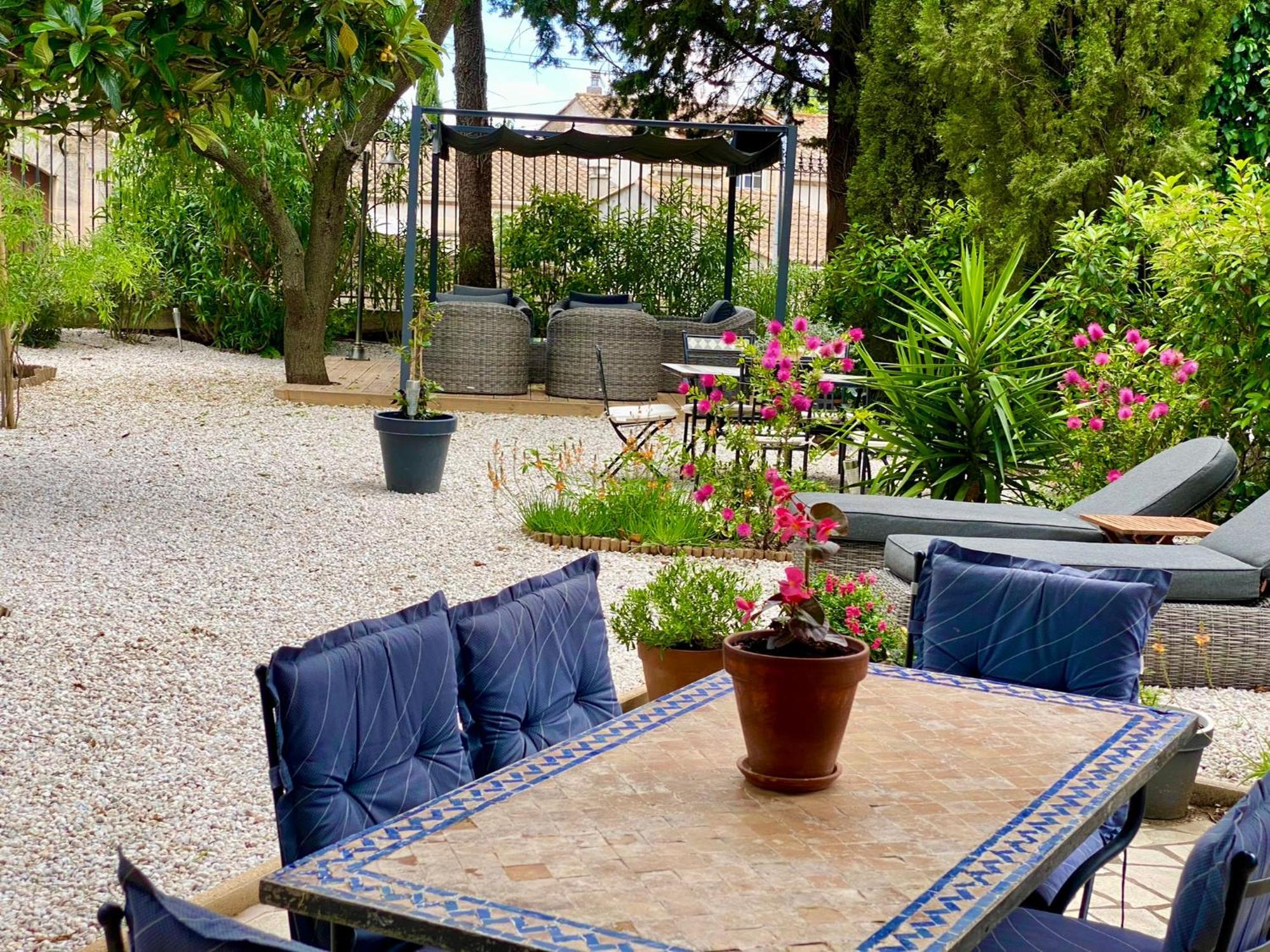 Maison du Midi, 2 Gîtes de charme Ginestas Extérieur photo