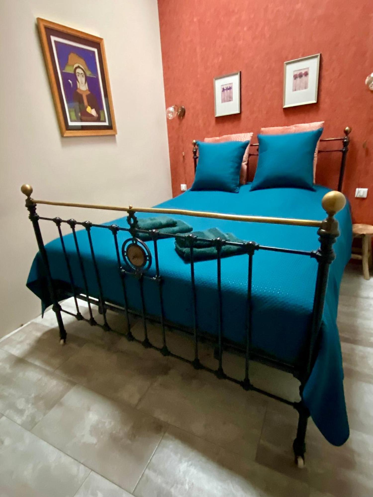 Maison du Midi, 2 Gîtes de charme Ginestas Extérieur photo