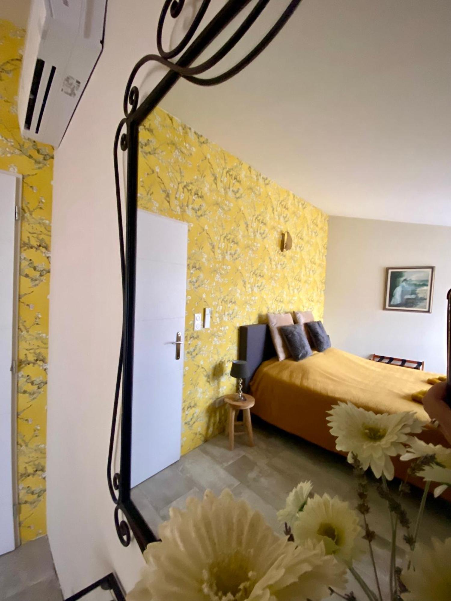 Maison du Midi, 2 Gîtes de charme Ginestas Extérieur photo